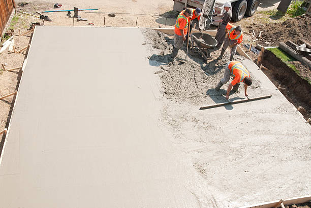 Best Concrete Steps and Stairs in Ravenna, MI